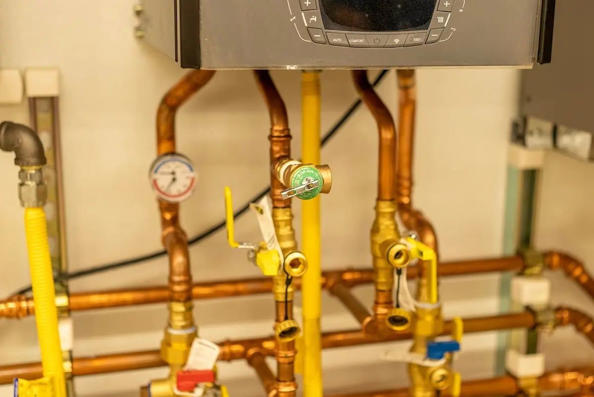 Licensed technician providing Sewer Cleanout for a homeowner in West Rancho Dominguez